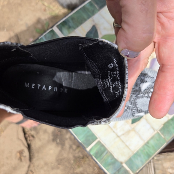 Metaphor animal print ankle booties womens size 9 - Picture 2 of 7